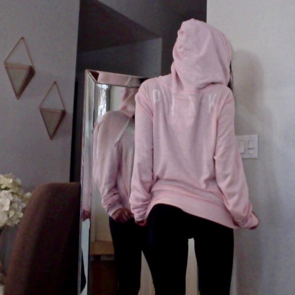 PINK Victoria’s Secret Powder Pink Pullover